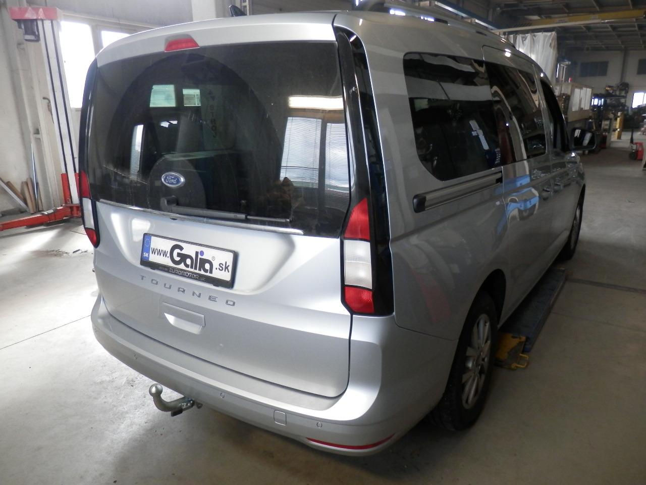FORD Tourneo Connect van 2022-