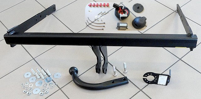 Miniatiūra: Kablys FORD MONDEO HB,SEDAN,KOMBI 2007-2014m.