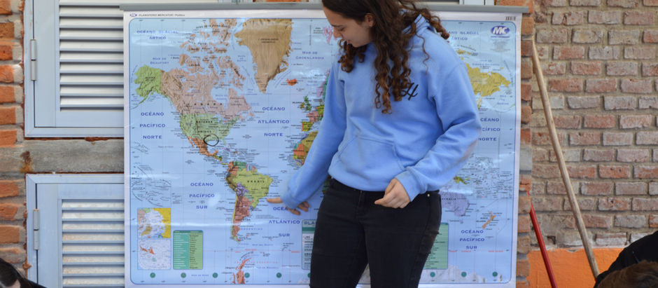 Creativity & Service: Playing with kids at a Rural School