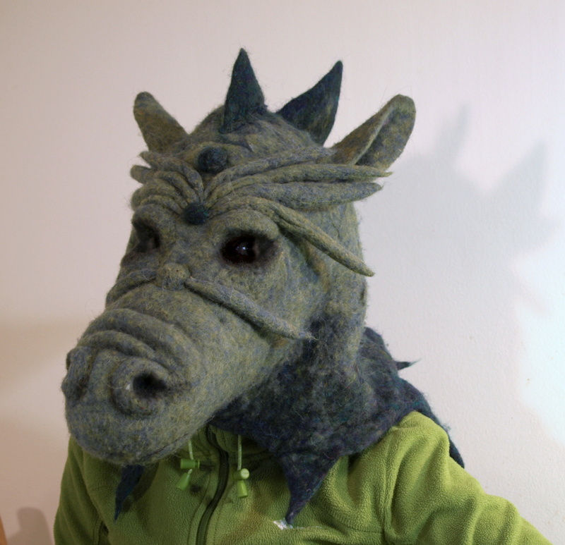 Thumbnail: Dragon mask