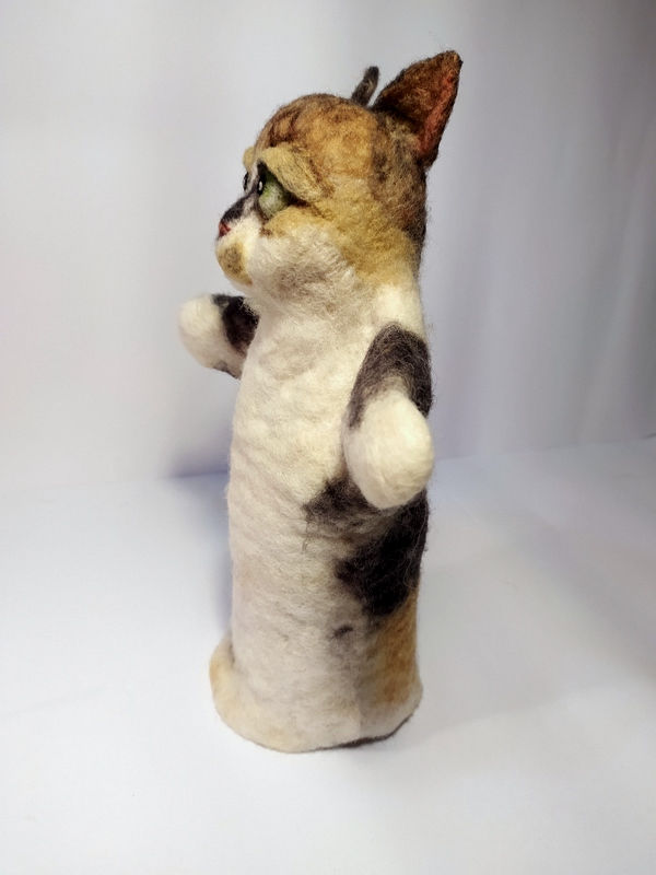 Thumbnail: Roo and Smudge, glove puppets
