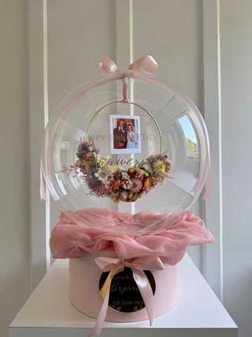Fresh Flower Bobo Balloon Bubble Atelier Florist. Dried Flowers. Dried Flower Wreath Christchurch