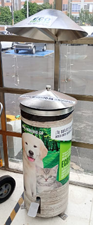 Contenedores Eco Poop.jpg
