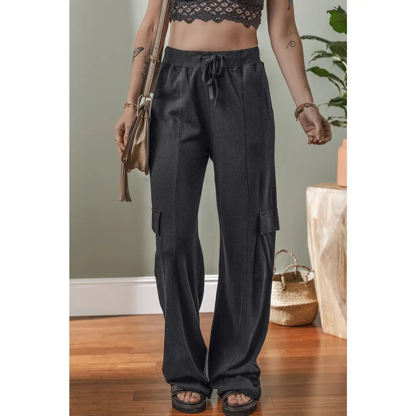 Cargo Pockets Drawstring Sweatpants