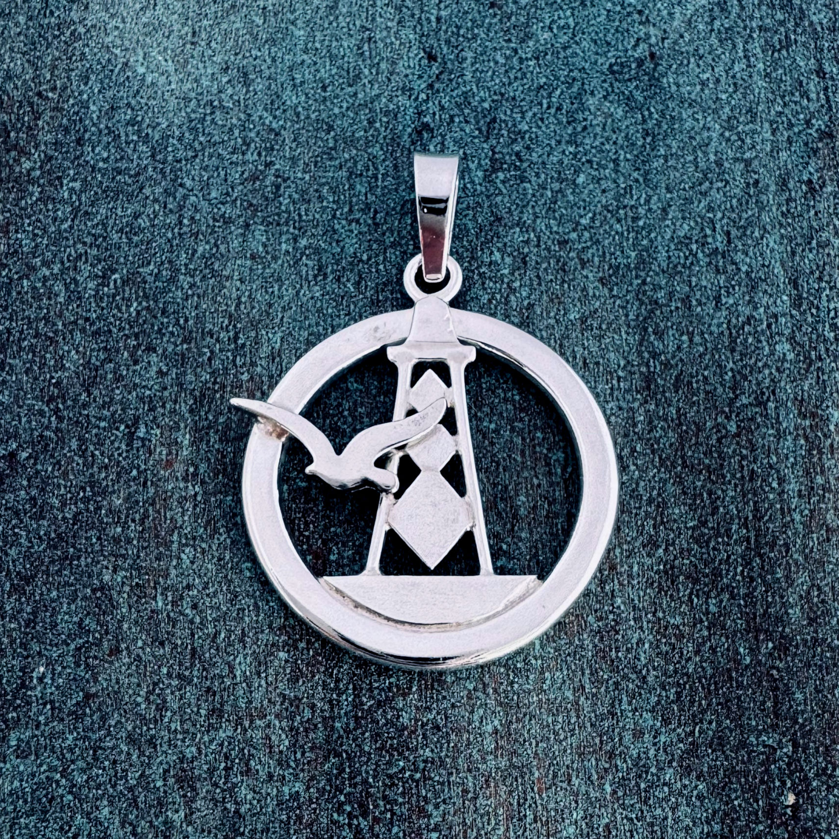 The Cape Pendant (Lighthouse)
