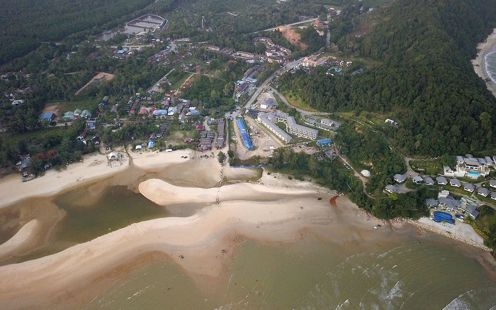Overview of Cherating beach where the bars and restaurants are located.