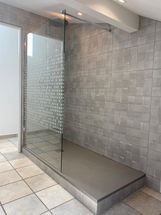 Installation parois de douche + pose faïence + pose bac à douche
