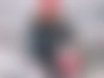 Brittni Mealy wants to show you how to run a clothing brand