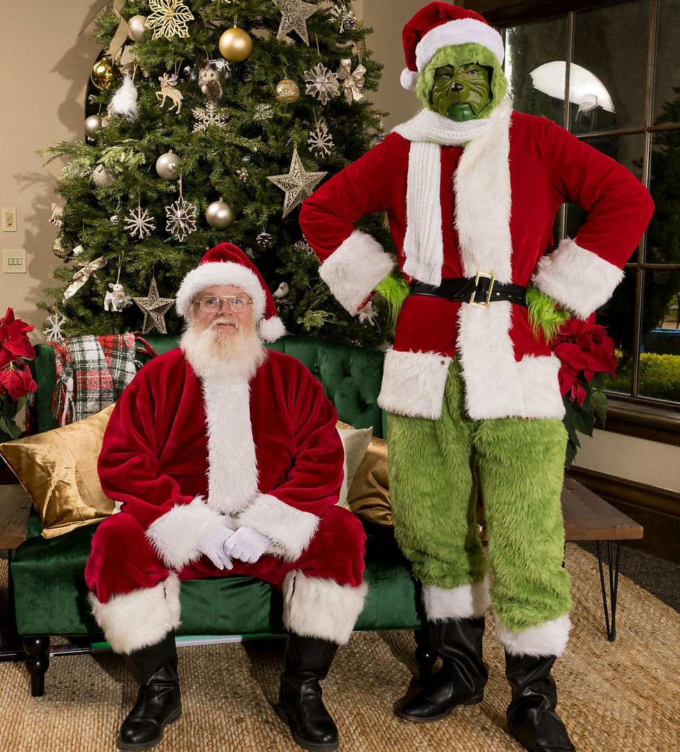 Grinch vs. Santa Scavenger Hunt Brings Christmas Cheer and Interactive Fun to Downtown Pensacola