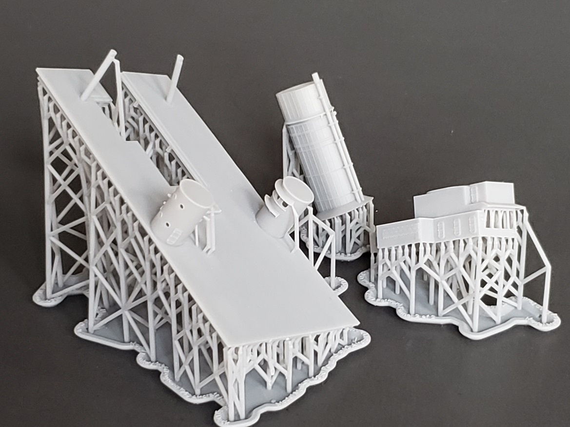 1/350 USS Portland CA-33 Forward Funnel and Aircraft Handling Deck