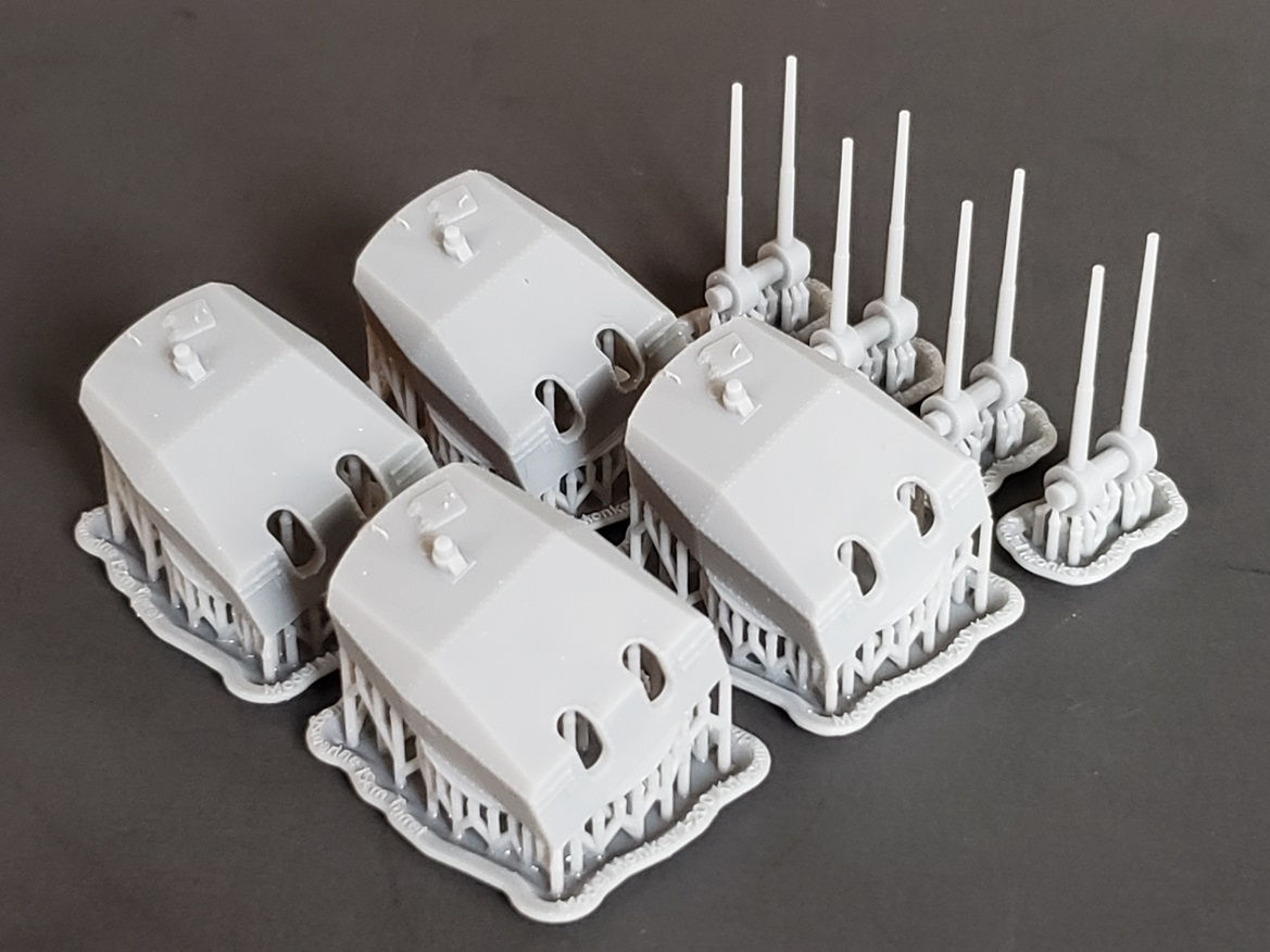 1/200 Bismarck-class and Scharnhorst-class 15 cm Turrets with separate barrels