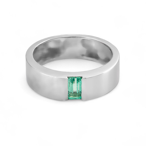 Colombian Emerald Ring