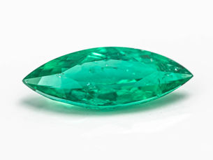 Colombian Emerald Price Guide: 2026-2027 Market Trends & Buying Tips
