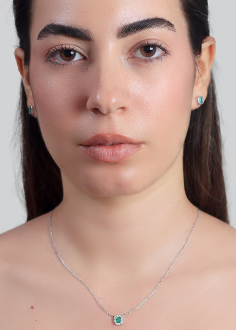 White Gold Emerald Earrings