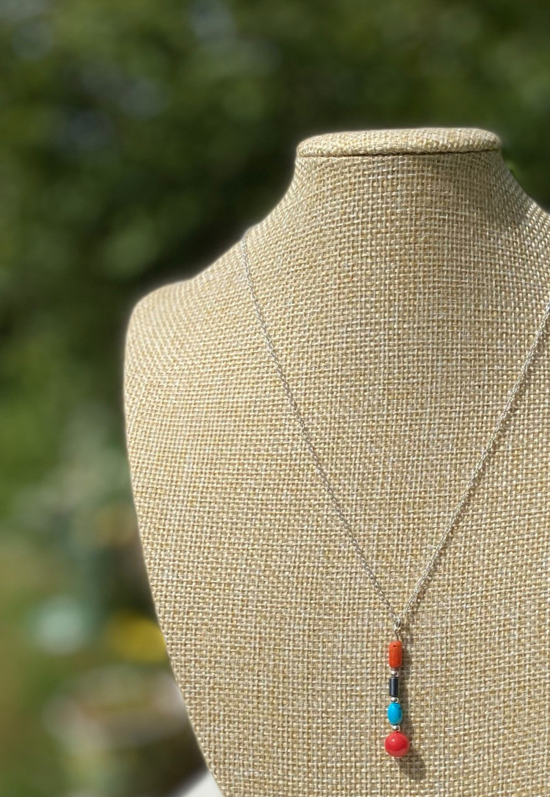 Thumbnail: Minimalist Silver-White Trace Chain Necklace with Gemstone Pendant