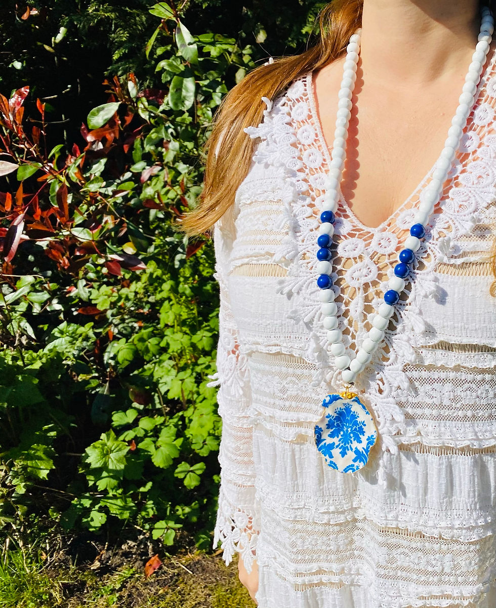 Thumbnail: Long Beaded Necklace with Demask Oyster Pendant