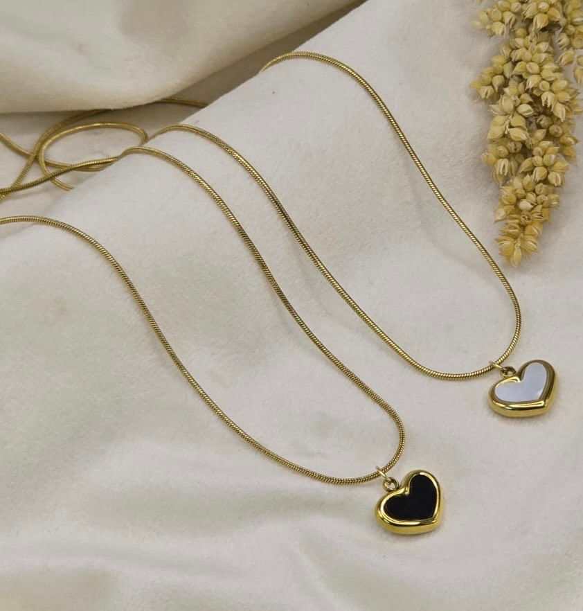 minimal minimalist heart necklace with simple heart pendant for women