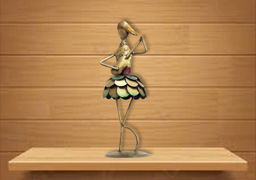 थंबनेल: Table Decor  Doll