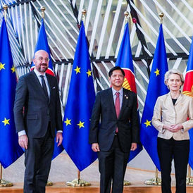 Philippine President Ferdinand Marcos Jr. and European Commission President Ursula von der Leyen at an earlier EU ASEAN summit