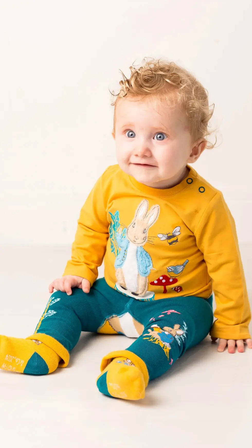 Peter Rabbit Woodland top