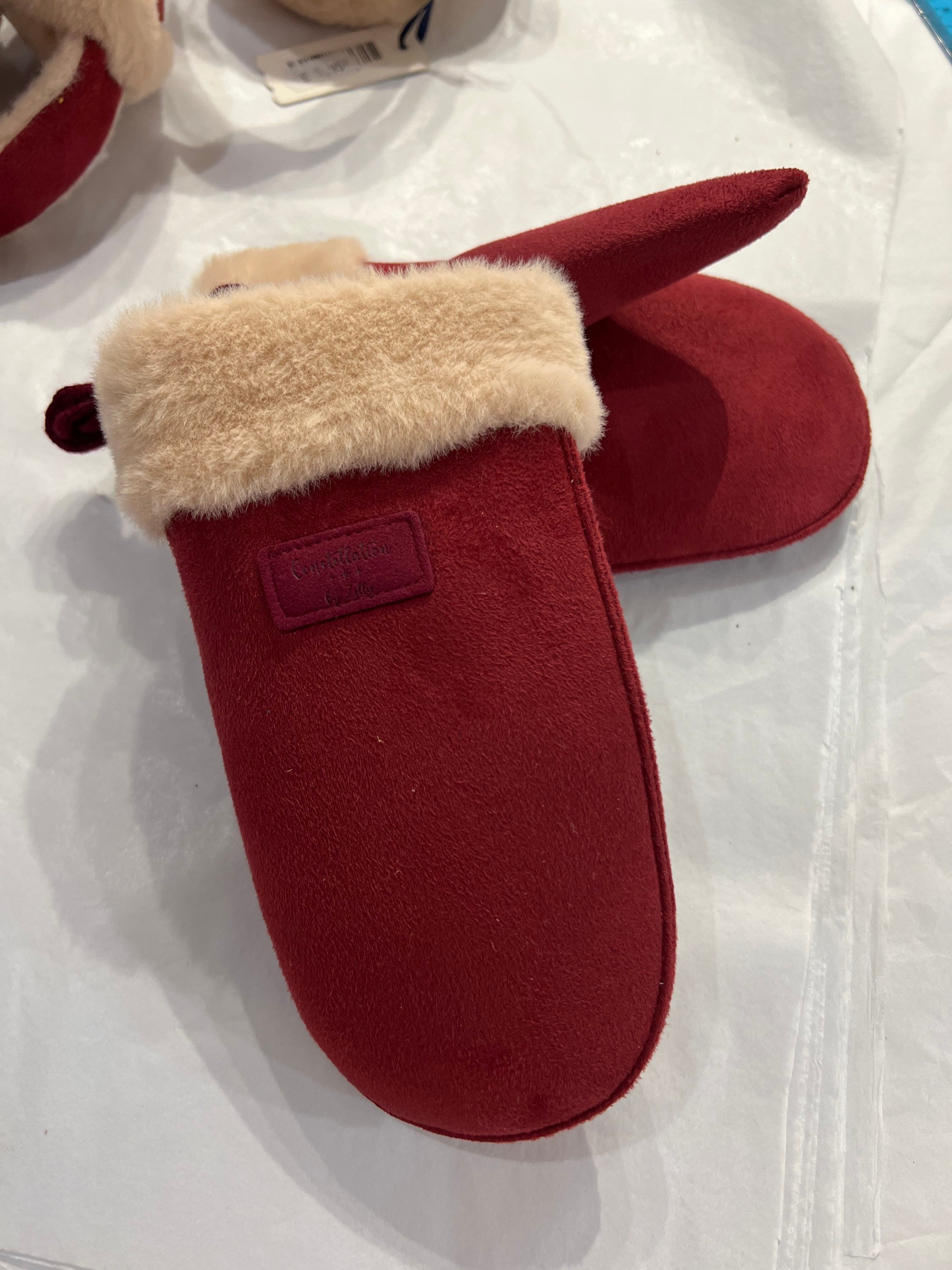 Lovely warm lined mits 