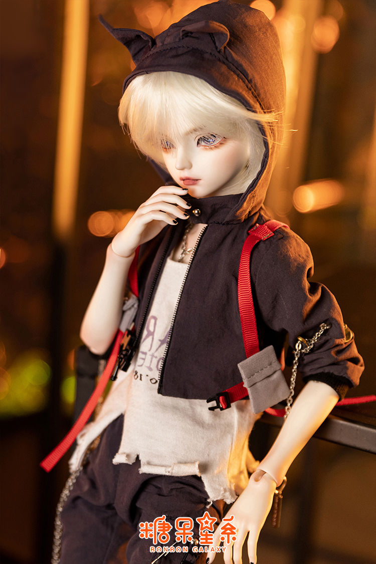 「BonBon Galaxy」Clark Boy BJD Doll ( 1/4)