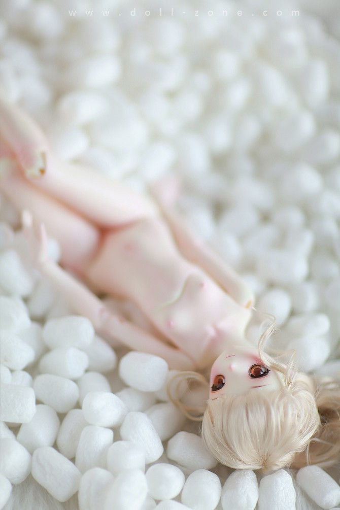 Thumbnail: 「Dollzone」44cm 1/4 Girl Body (B45-017)