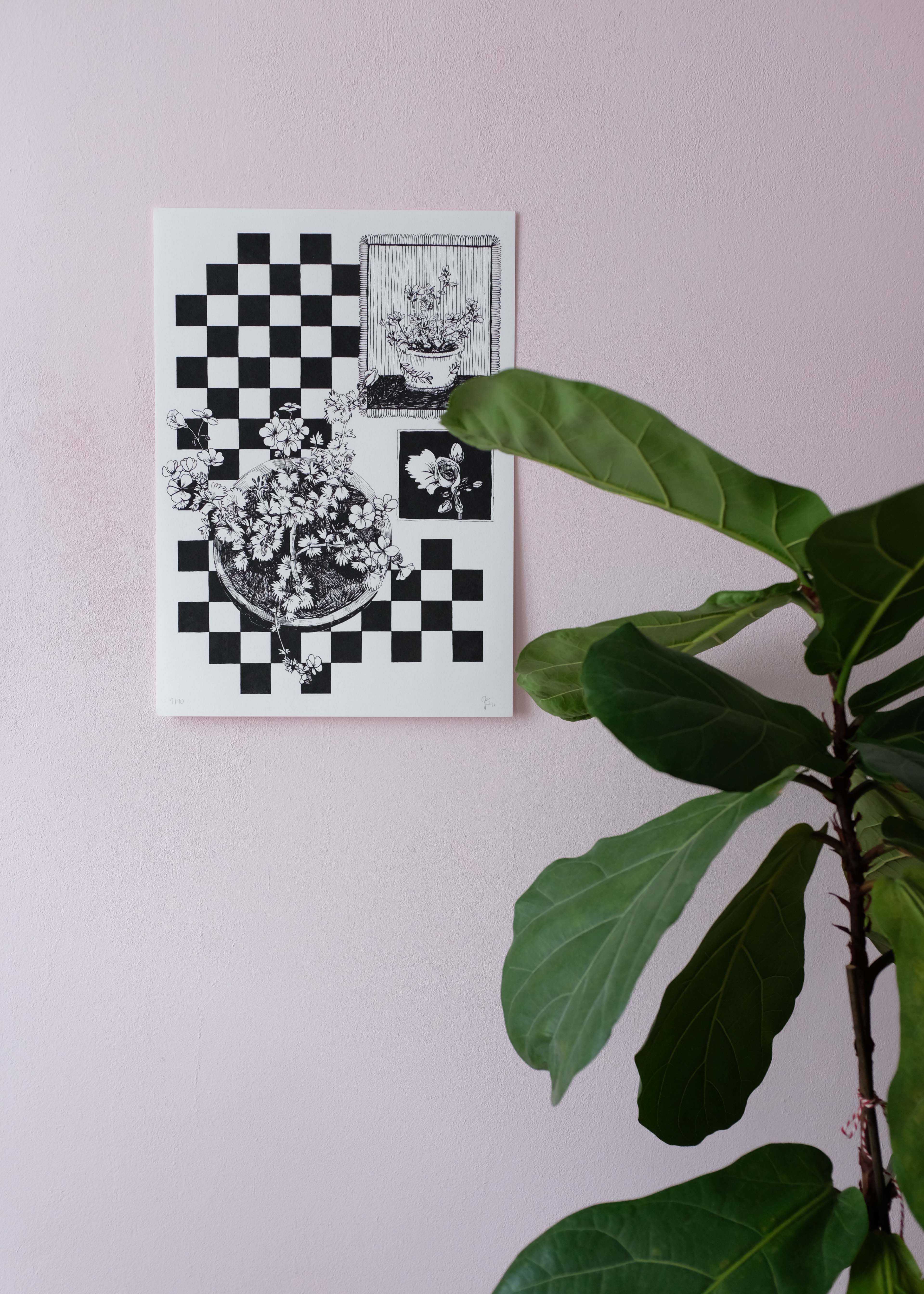 Flowers on a checkerboard (black)