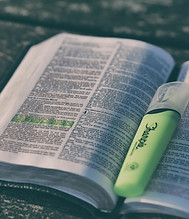 bible-gf49394e7a_1920.jpg