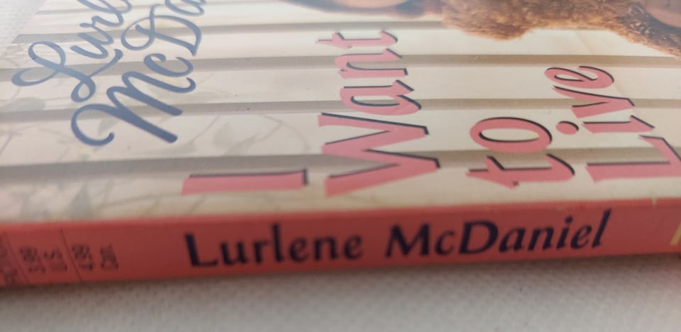 Thumbnail: I Want to Live (#2) by Lurlene McDaniel