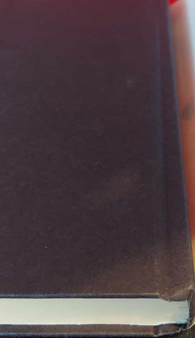 Thumbnail: Cleo The cat who Mended a Family by Helen Brown