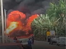 Caminhão-tanque tomba, pega fogo e interdita rodovia