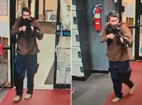 Terror americano| Atirador mata ao menos 22 pessoas nos EUA