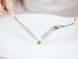 Tem a boca grande e a garganta larga, mas pode se engasgar com uma ervilha