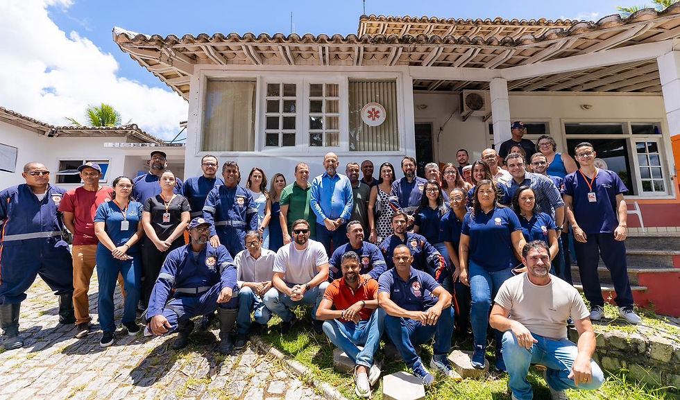 Prefeito, vereadores e equipes do SAMU