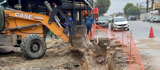 Ação de limpeza da prefeitura desobstrui rede pluvial por quase toda cidade