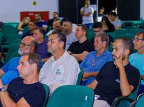 Robério reuniu empresários e comerciantes para apresentar projeto de pavimentação da Av. David Jonas Fadini