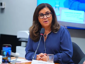 Juíza aposentada recebeu R$ 113,8 mil em dezembro e reclamou que magistrados pagam o próprio café