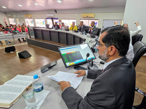 Vereadores eunapolitanos aprovam reajuste de 8% para servidores municipais