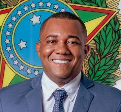 Vereador é preso e suspeito morre em ação policial