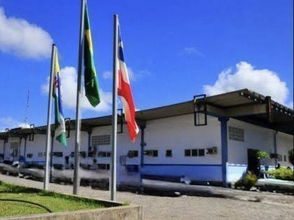 Eunápolis| Com o 13° e prefeitura pagando salários antecipados comércio se prepara para o Natal