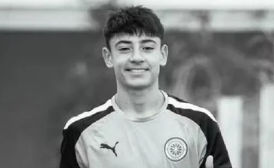 Jovem promessa do futebol morre baleado na porta de casa