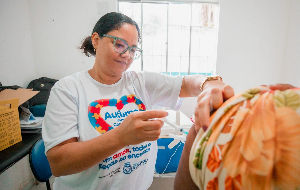 Utilidade Pública: Atenção população de Eunápolis a vacina contra a gripe já está disponível para todos