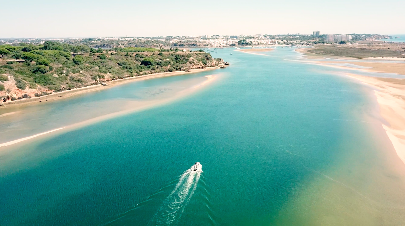 Explore Alvor