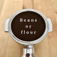 カモメロースタリ東京の焙煎コーヒ豆のエスプレッソ用写真