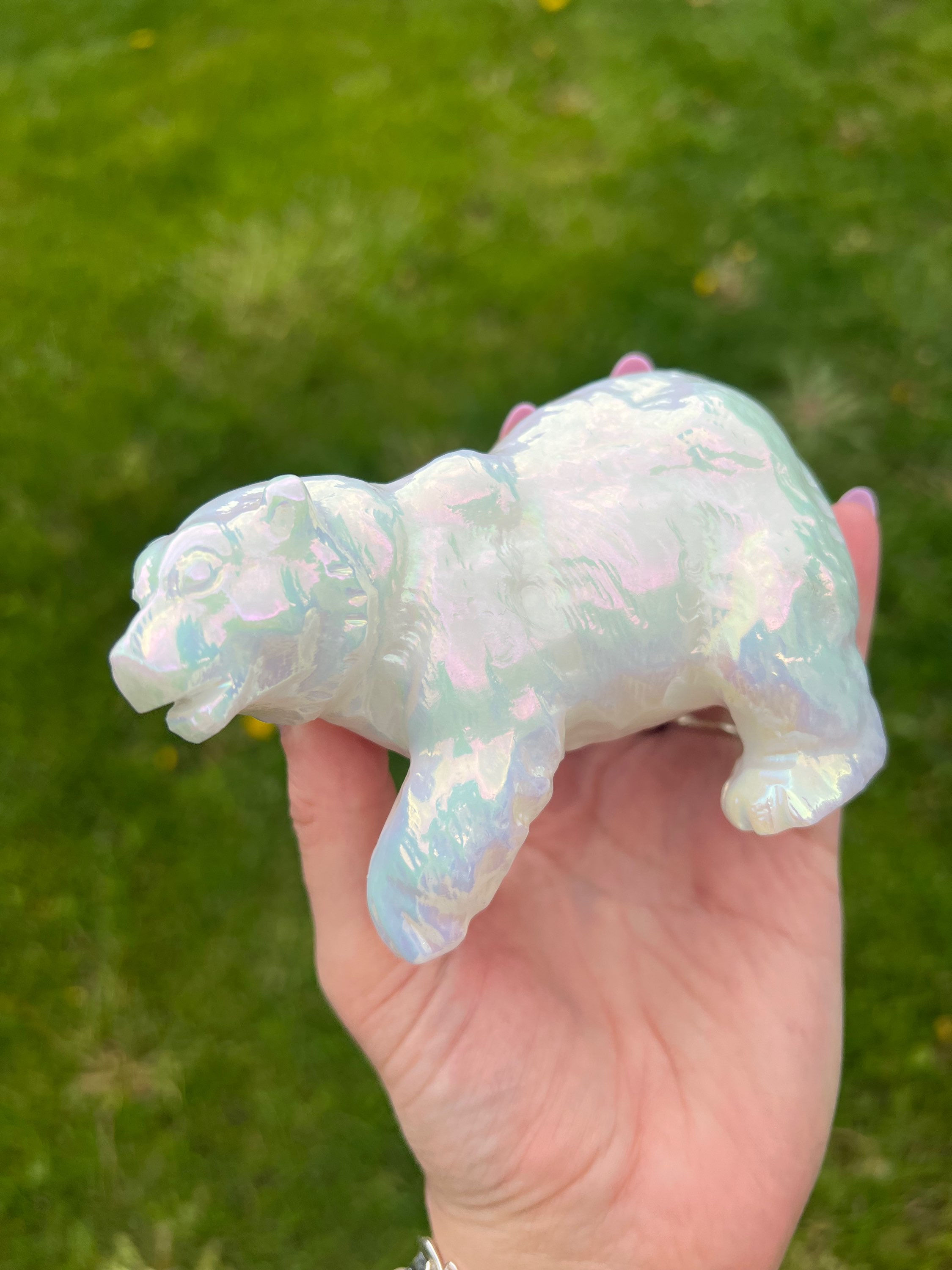 Aura white jade polar bear