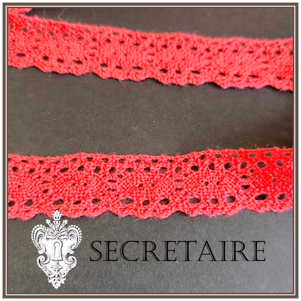 Cotton lace, red. 2.5cm Per meter
