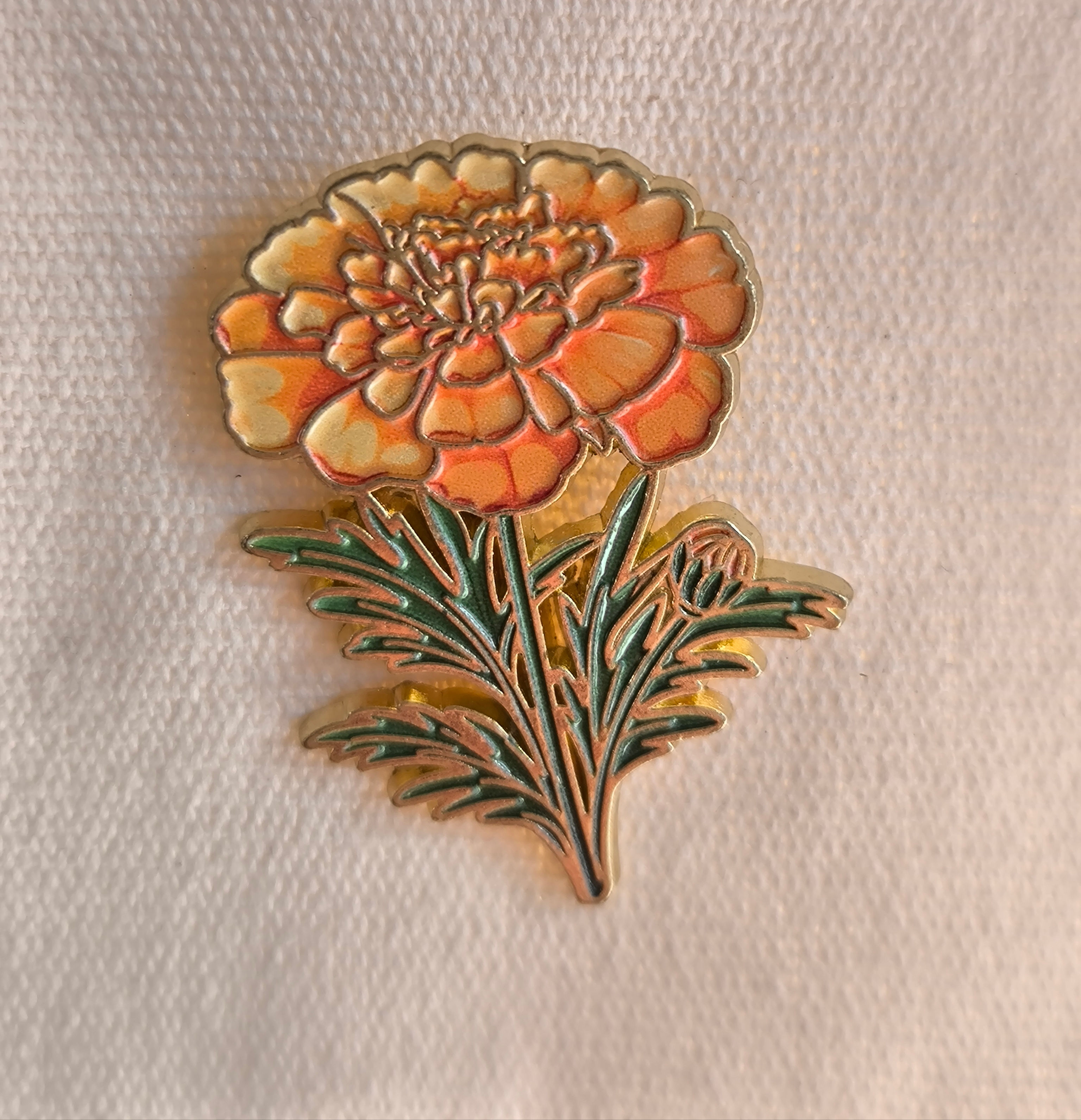 Floral enamelled pin - Orange Marigold  [O12]