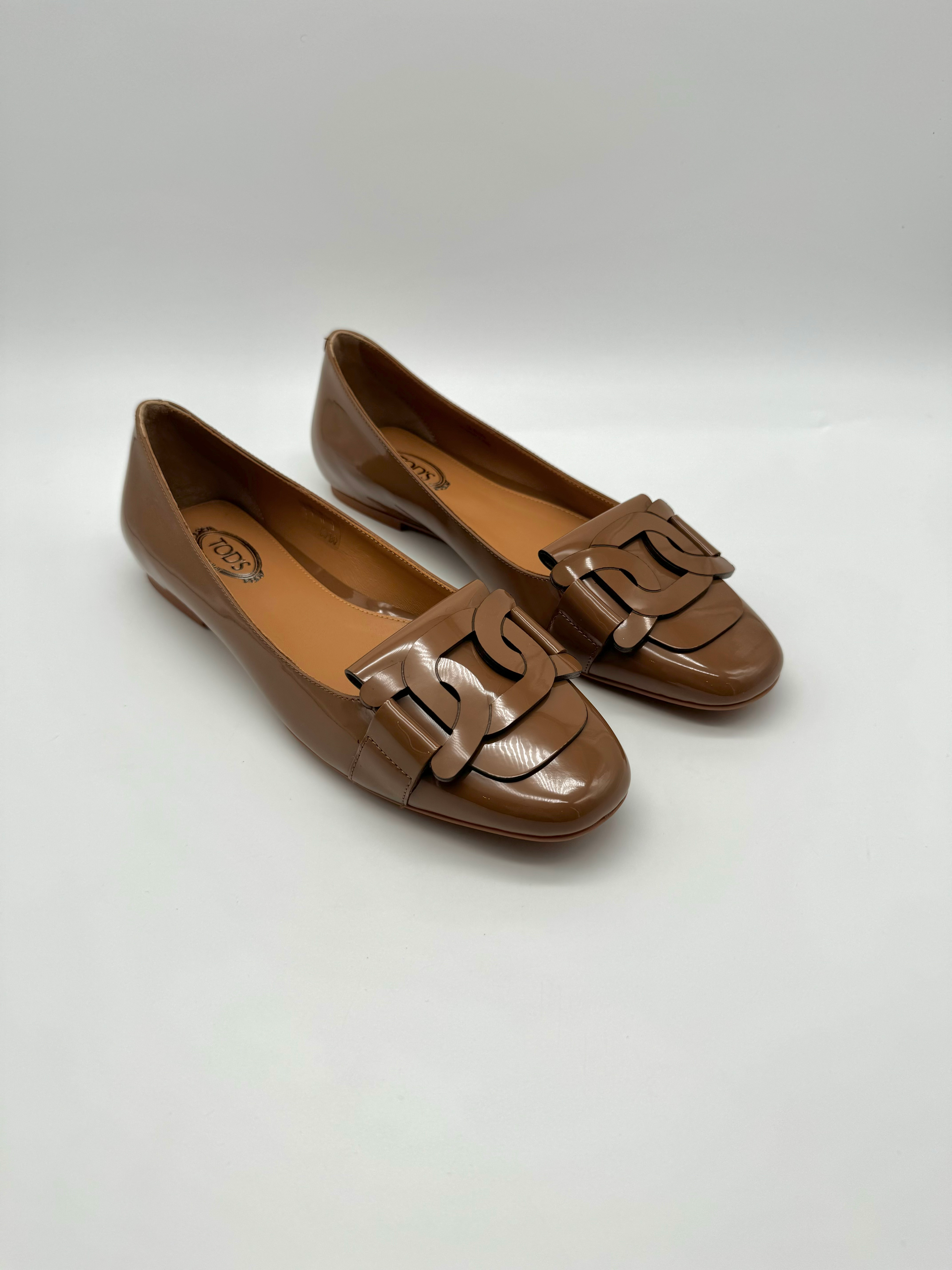 Tod's camel ballerina