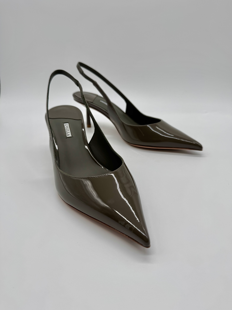 Thumbnail: Le Silla kaki slingback